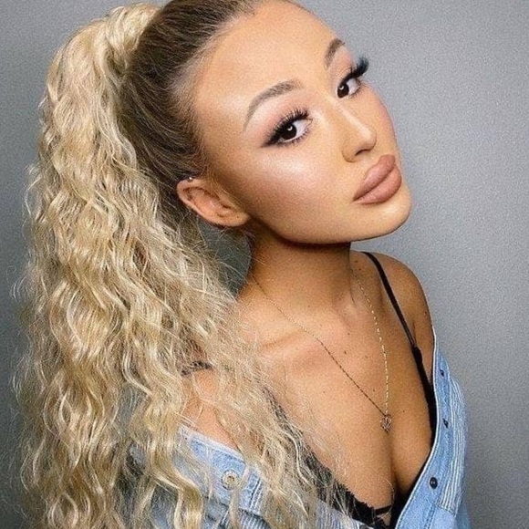 Bundle of 2!!!!! New Japanese synthetic ponytails - Picture 4 of 6